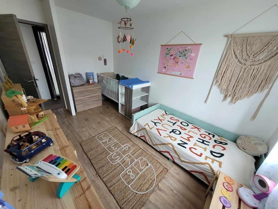 Maison Individuelle Cloturee Villa Coutras Eksteriør billede